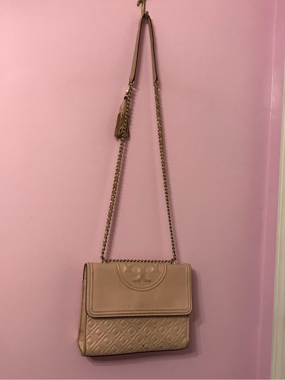 Tory Burch Blush Leather Quilted Fleming Bag with Tassel shell pink